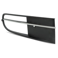 Cargar imagen en el visor de la galería, Rejilla Beetle 12-16 c/mold. cromada p/faro niebla der.
