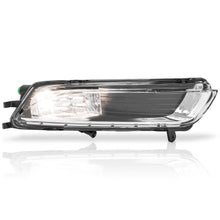 Load image into Gallery viewer, Faro niebla Passat cc 13-16 c/foco der.
