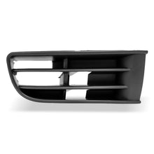 Cargar imagen en el visor de la galería, Rejilla Polo 03-07 s/faro niebla der.