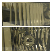 Load image into Gallery viewer, Cuartos direcc. Golf/Jetta 93-99 humo