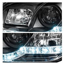 Cargar imagen en el visor de la galería, Faros Golf A4 99-02 c/lupa tira de Led