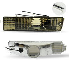 Cargar imagen en el visor de la galería, Cuarto direccional humo con enchufe para vela Jetta/Golf 88-92