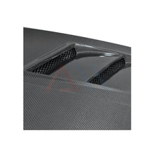 Load image into Gallery viewer, Cofre Golf 15-21 Fibra de carbono con tomas de aire