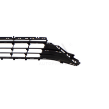 Load image into Gallery viewer, Parrilla de defensa Golf 18-21 c/moldura cromo central