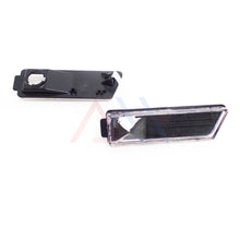 Load image into Gallery viewer, Cuartos direcc. defensa Golf/Jetta 93-99 Humo