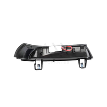 Load image into Gallery viewer, Direccionales espejo Bora 05-09 Led Secuencial