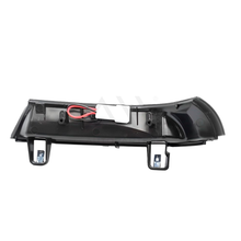Load image into Gallery viewer, Direccionales espejo Bora 05-09 Led Secuencial
