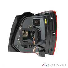Load image into Gallery viewer, Calaveras Polo 13-22 LED secuenciales rojas performance
