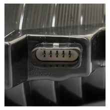 Load image into Gallery viewer, Calavera Jetta 19-21 Led exterior izq.