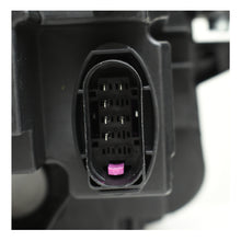 Cargar imagen en el visor de la galería, Faro Tiguan 18-21 electrico Izq.