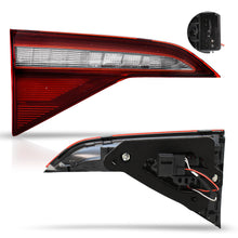 Cargar imagen en el visor de la galería, Calavera Jetta 19-21 Led interior izq.