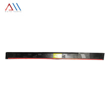 Cargar imagen en el visor de la galería, Estribos c/toma de aire Tsuru (2 Pzas.) 1.73 cm