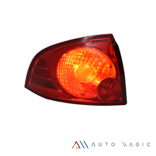 Load image into Gallery viewer, Calavera Sentra 04-06 c/focos izq.
